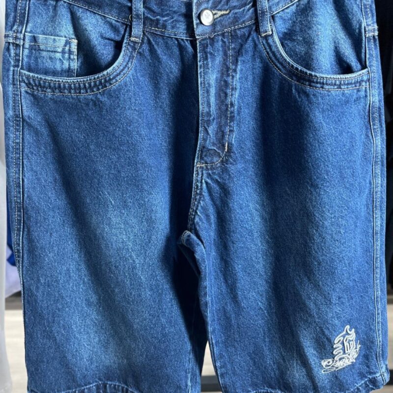 Bermuda Jeans bordada