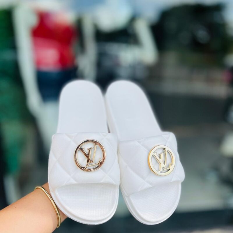 Chinelo grife feminino